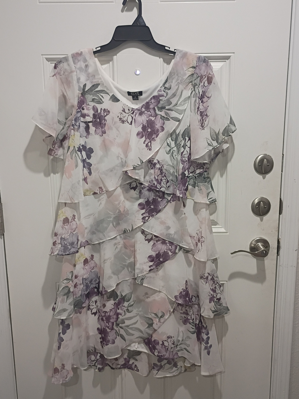 SLNY & Fashions New York Floral Tiered Ruffle Dress White with Purple Floral 16